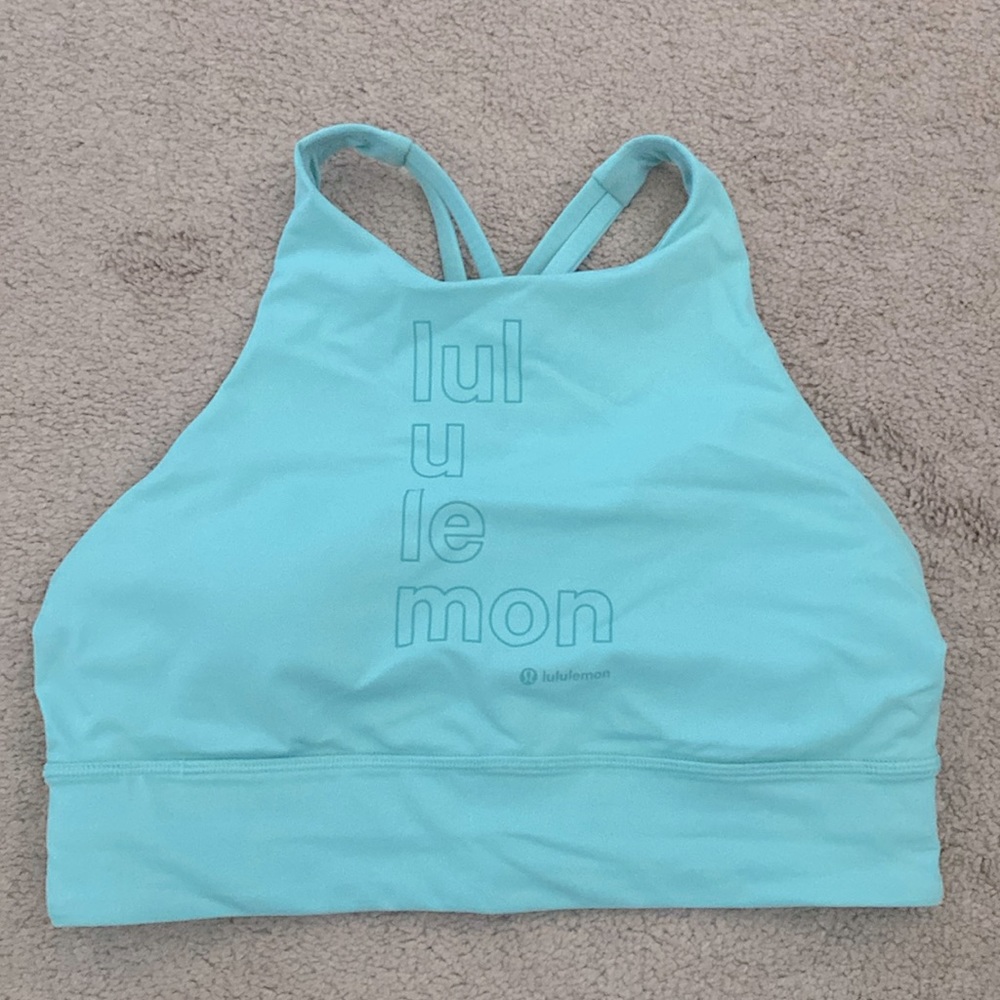 Lululemon lightly lined sports bra